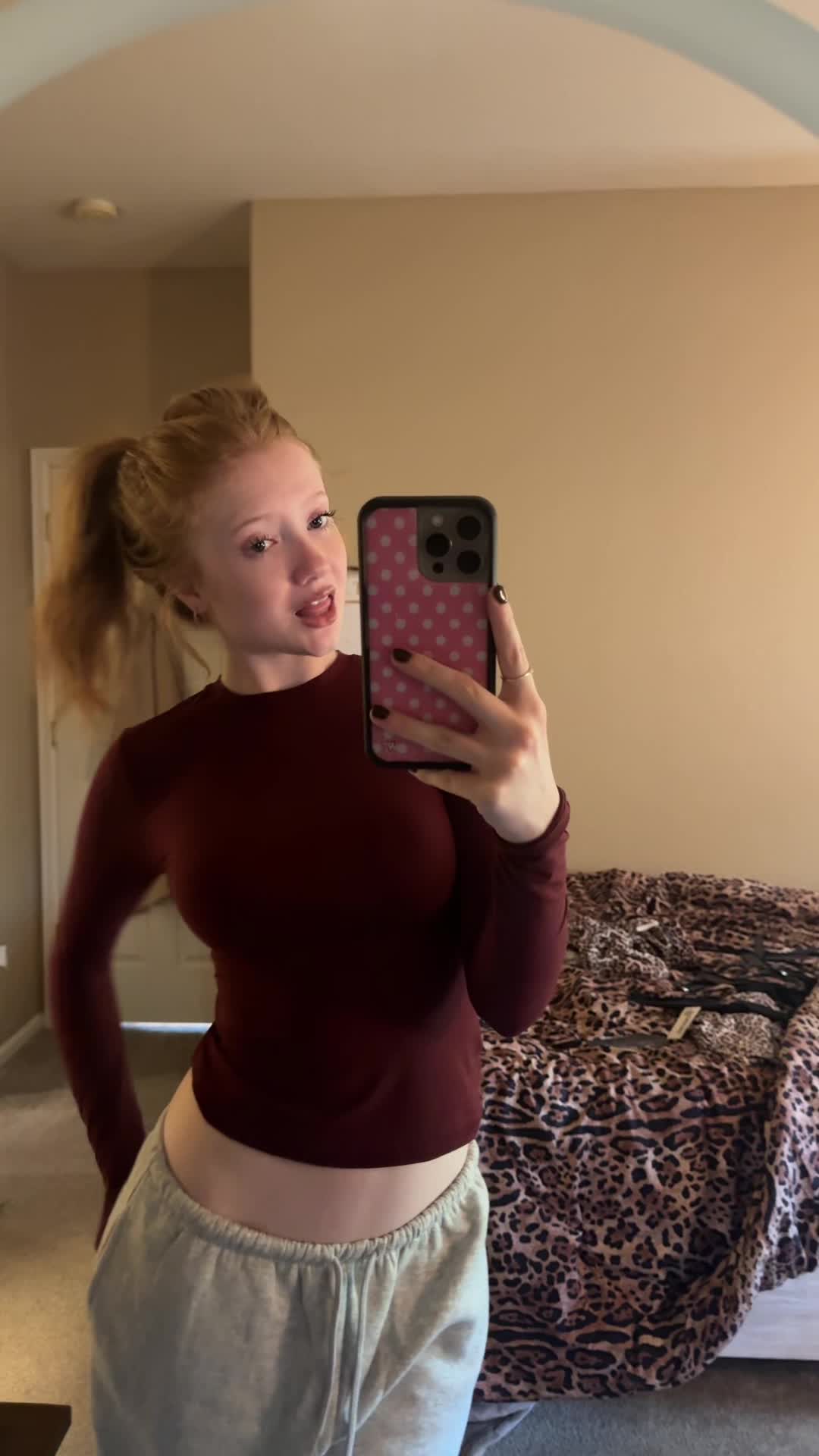 Video 583034 from Makenna Kelly / Lifewithmak