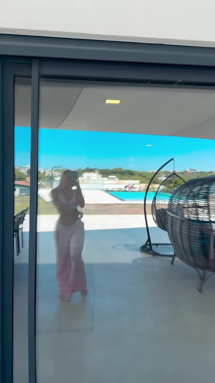 Video 583376 from Brogan Small