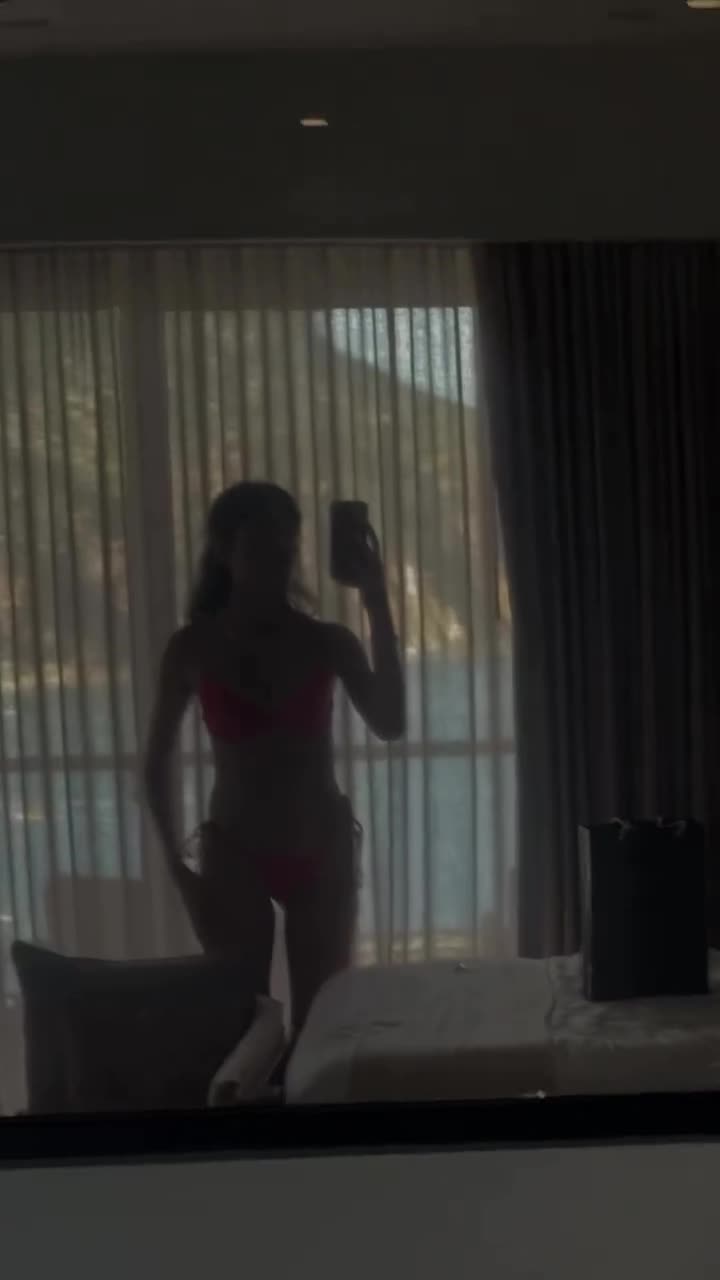 Video 584016 from caitlinerinoneill