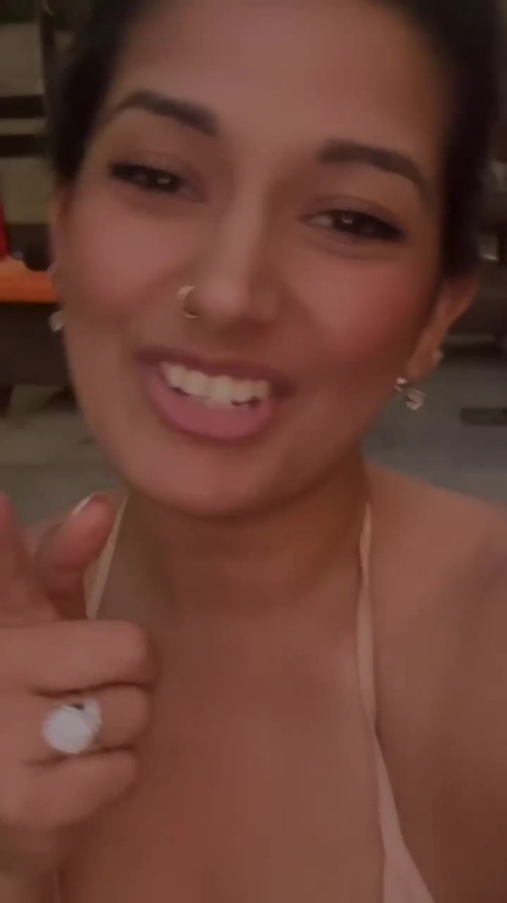 Video 584075 from Rasha Kirmani