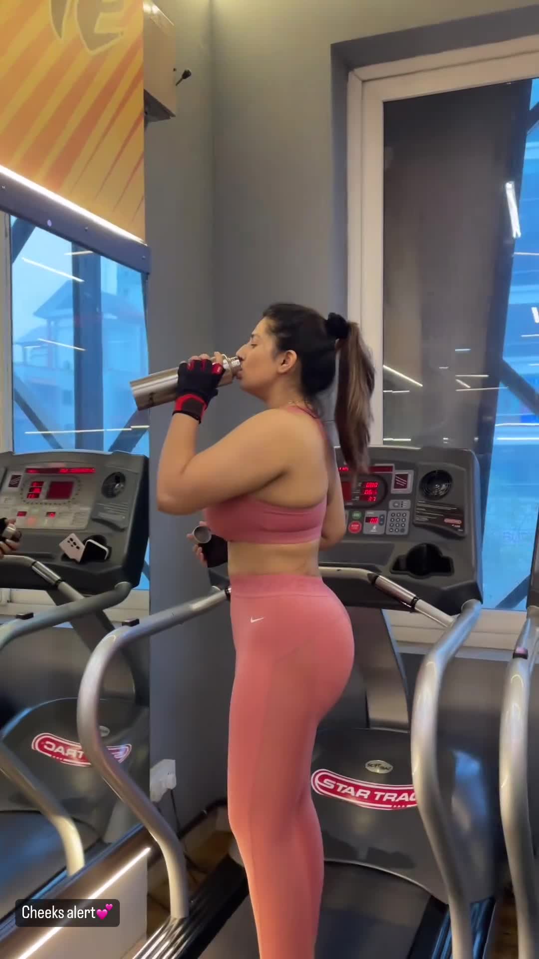 Video 584085 from Rasha Kirmani