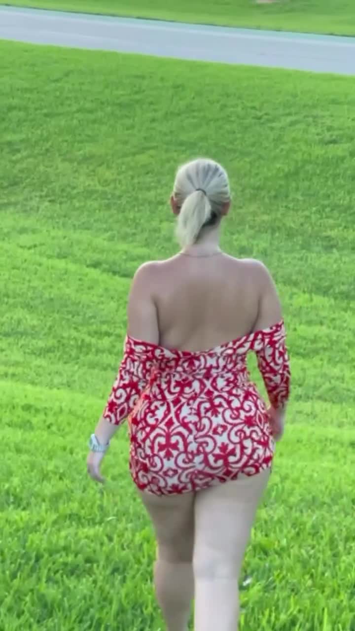 Video 584254 from @MorganElaine20 cancer babyyyy