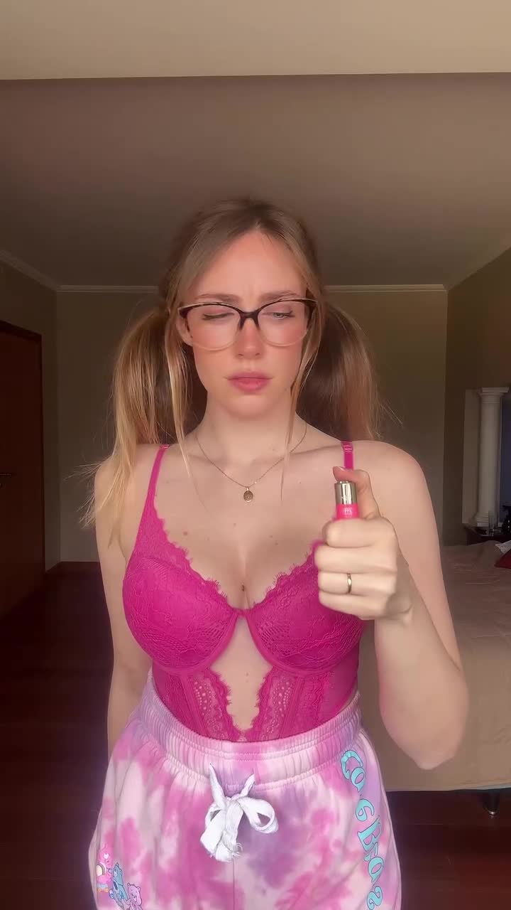 Video 584686 from Magui ansuz