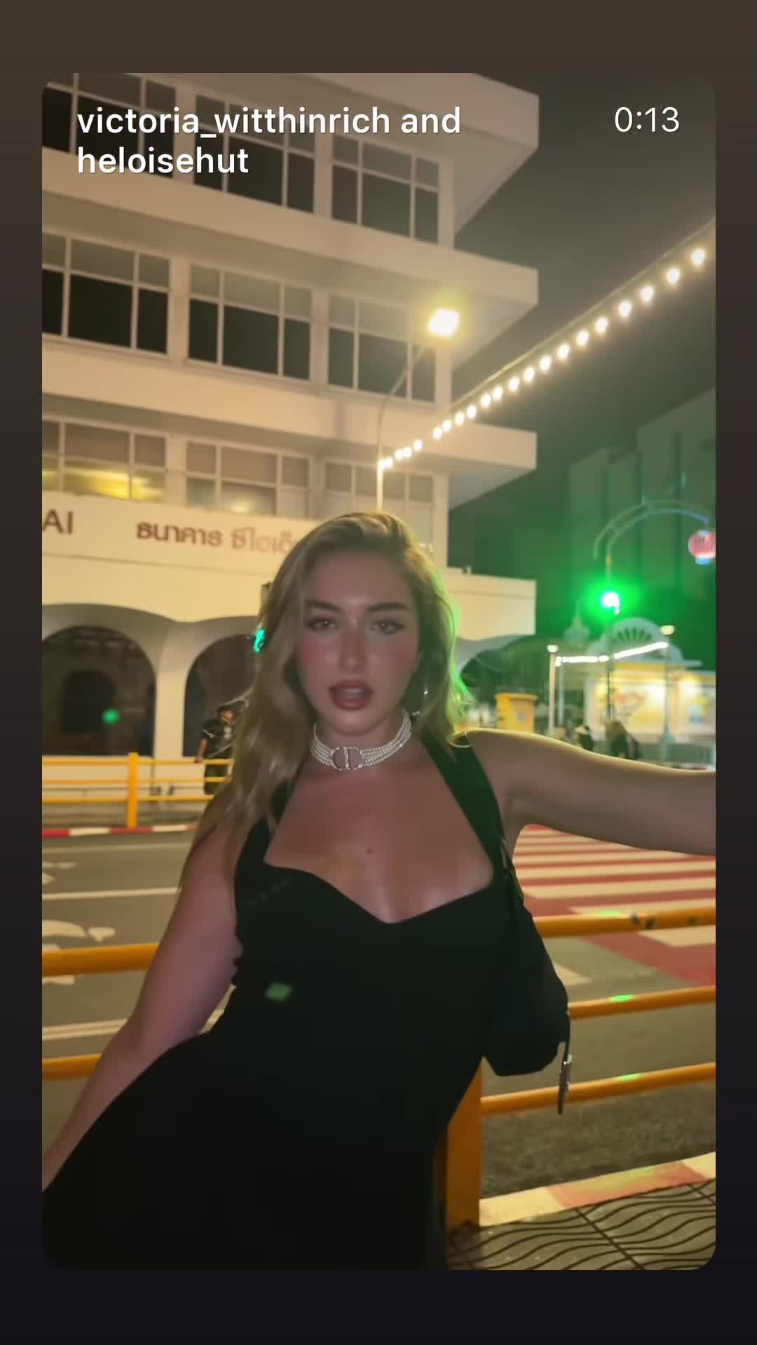 Video 584722 from Heloise Hut