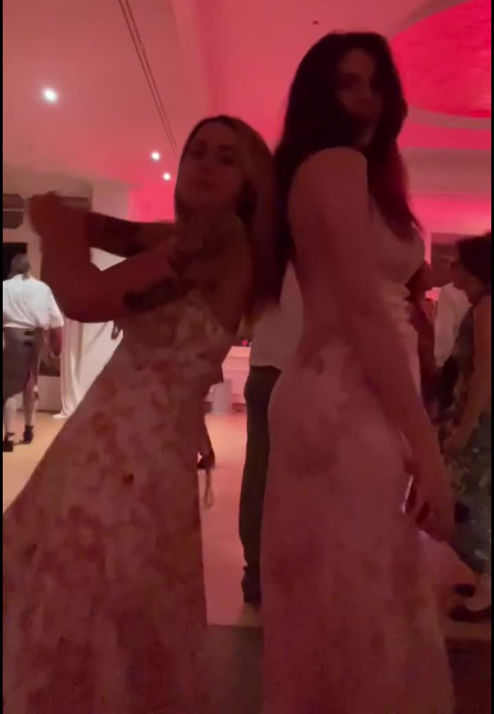 Video 584822 from Lucilla Materazzi / Lucilla Jiggly