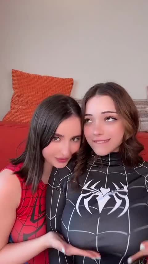 Video 585677 from monamity / monanimity / archlyconsider / enjoysuzanna