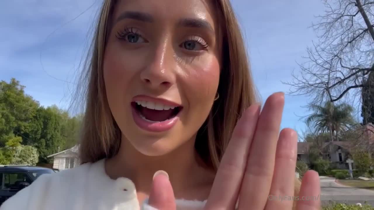 Video 585725 from Lillian Phillips