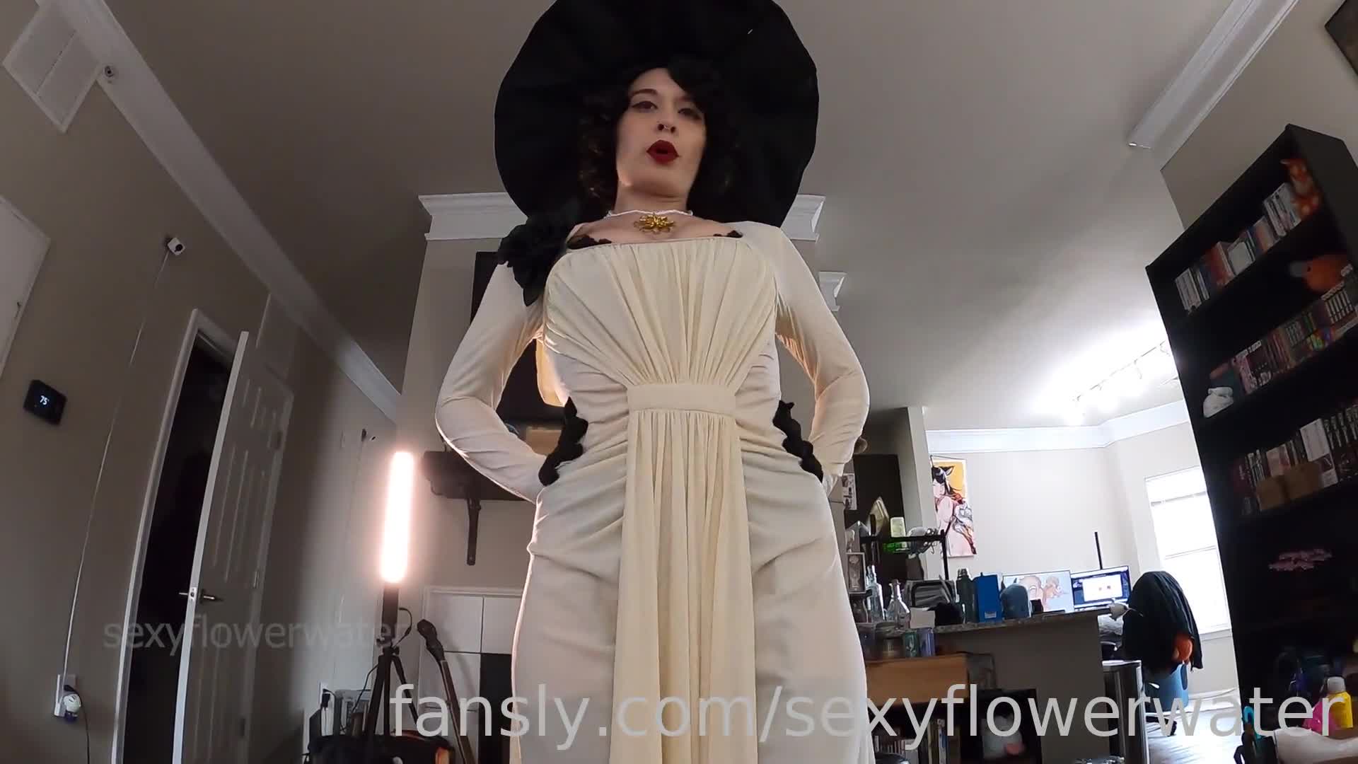 Video 585938 from SexyFlowerWater / Aurora Flower