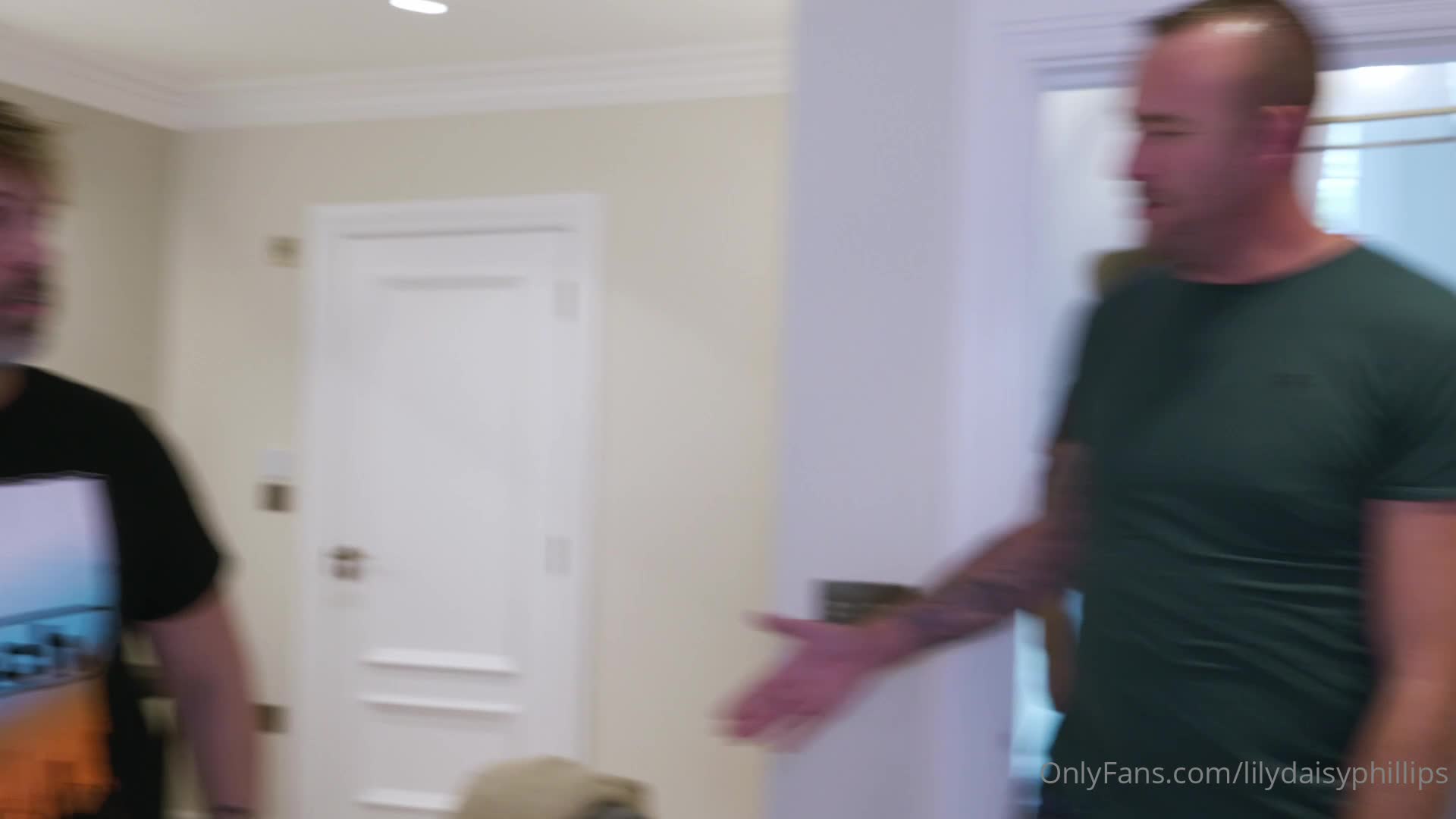 Video 586059 from Lillian Phillips