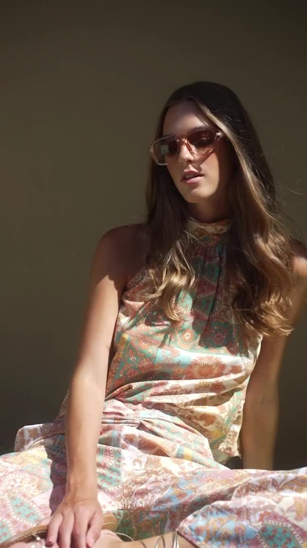 Video 586330 from Emily Feld - emily.feld