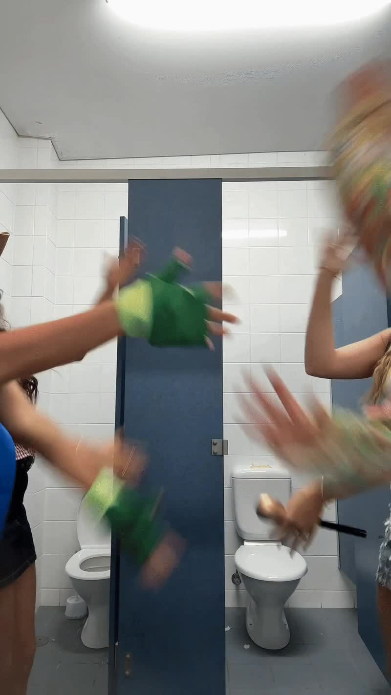 Video 586661 from Emily Feld - emily.feld