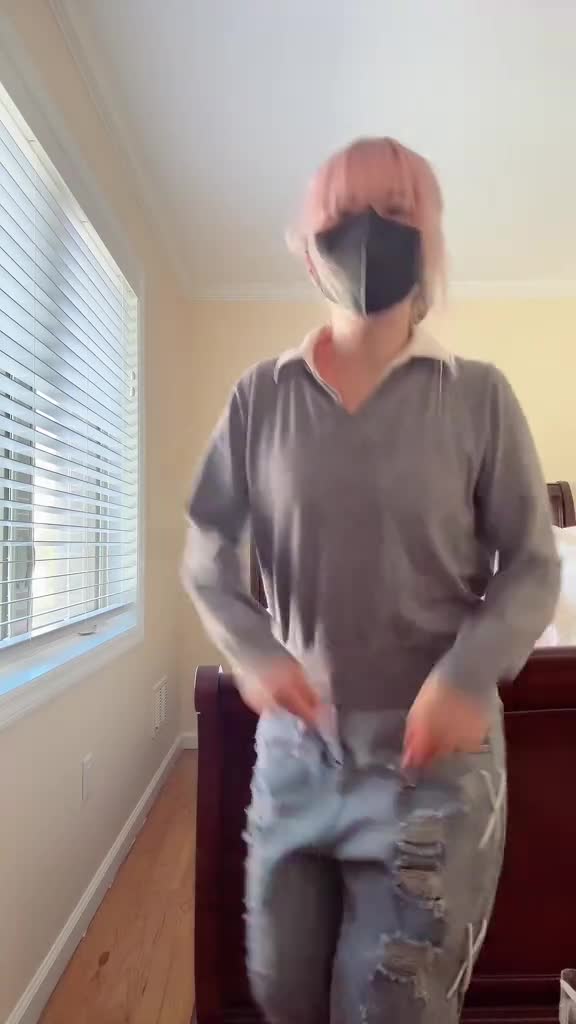 Video 589502 from LilyPichu