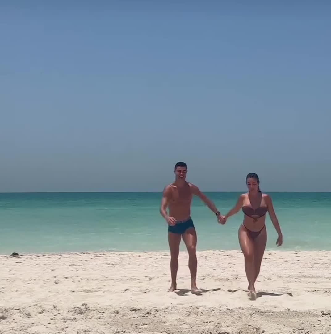 Video 589749 from Georgina Rodriguez