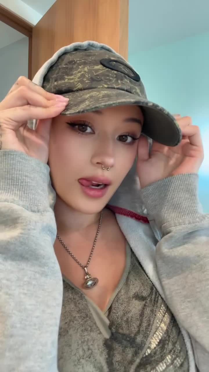 Video 589779 from JadeyAnh | vylerria