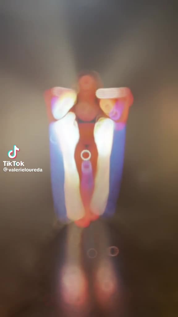 Video 589940 from Valerie Loureda | Lola Vice