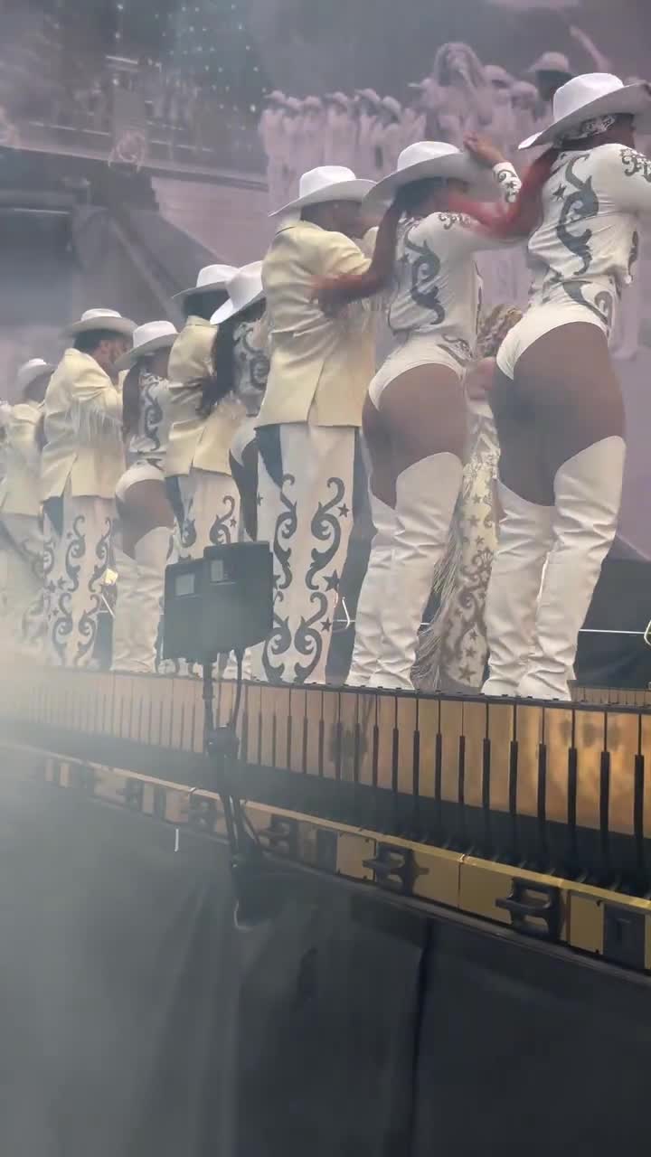 Video 590064 from Beyoncé