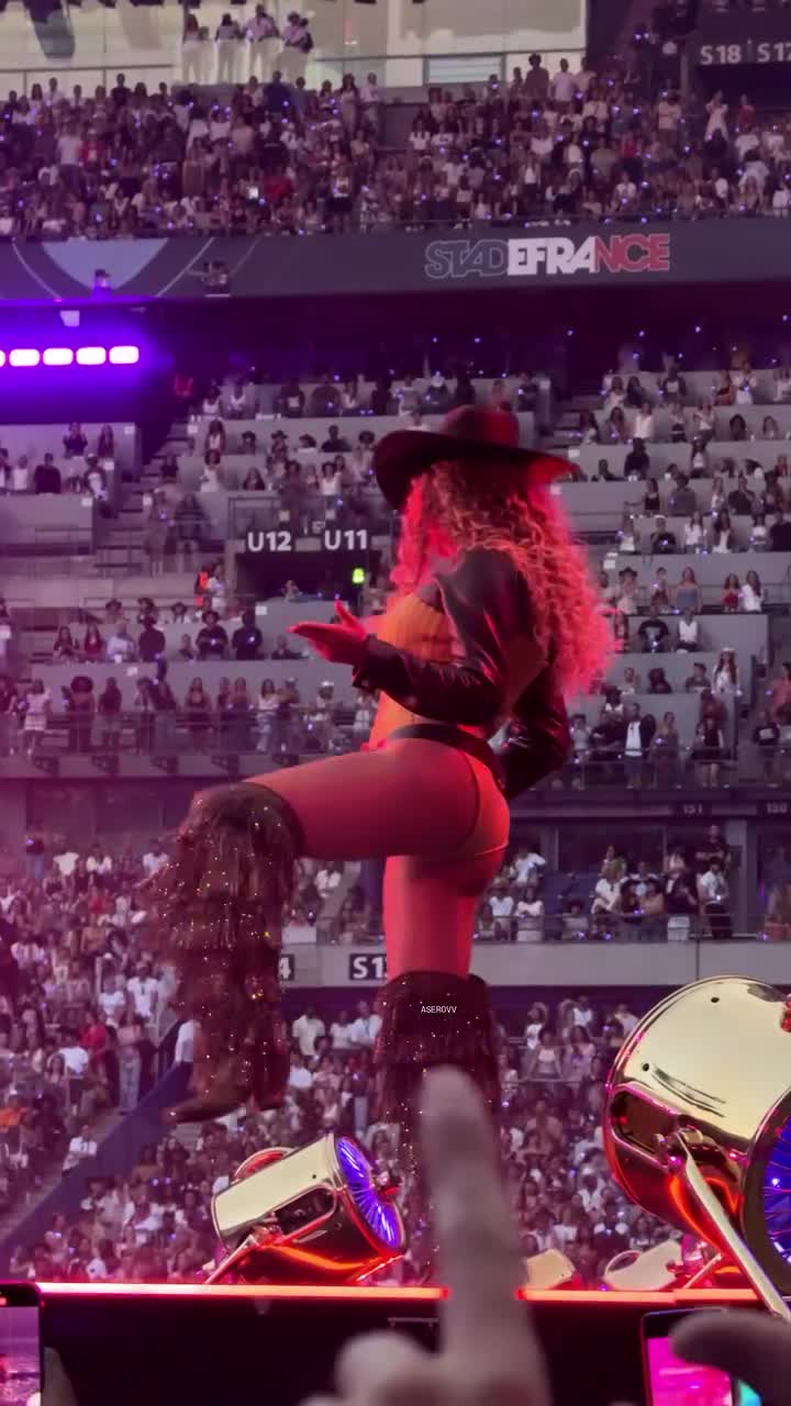 Video 590071 from Beyoncé