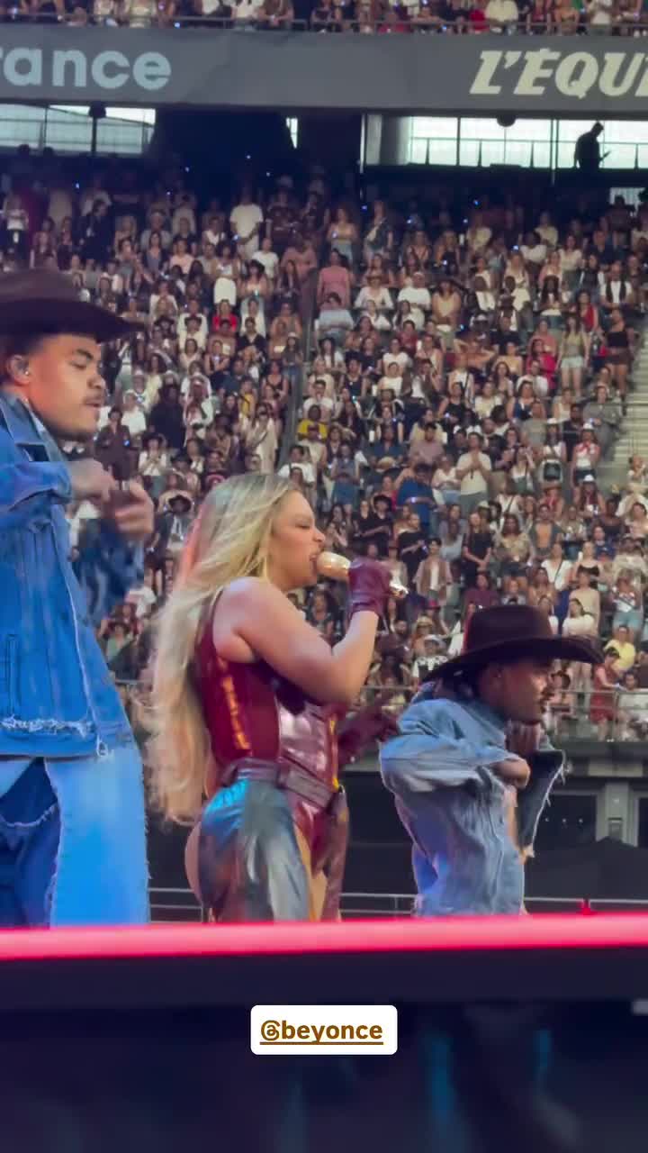 Video 590080 from Beyoncé