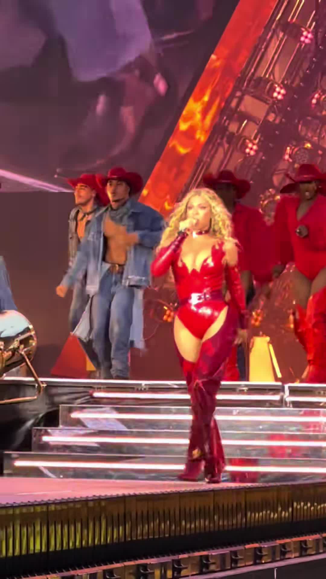 Video 590086 from Beyoncé