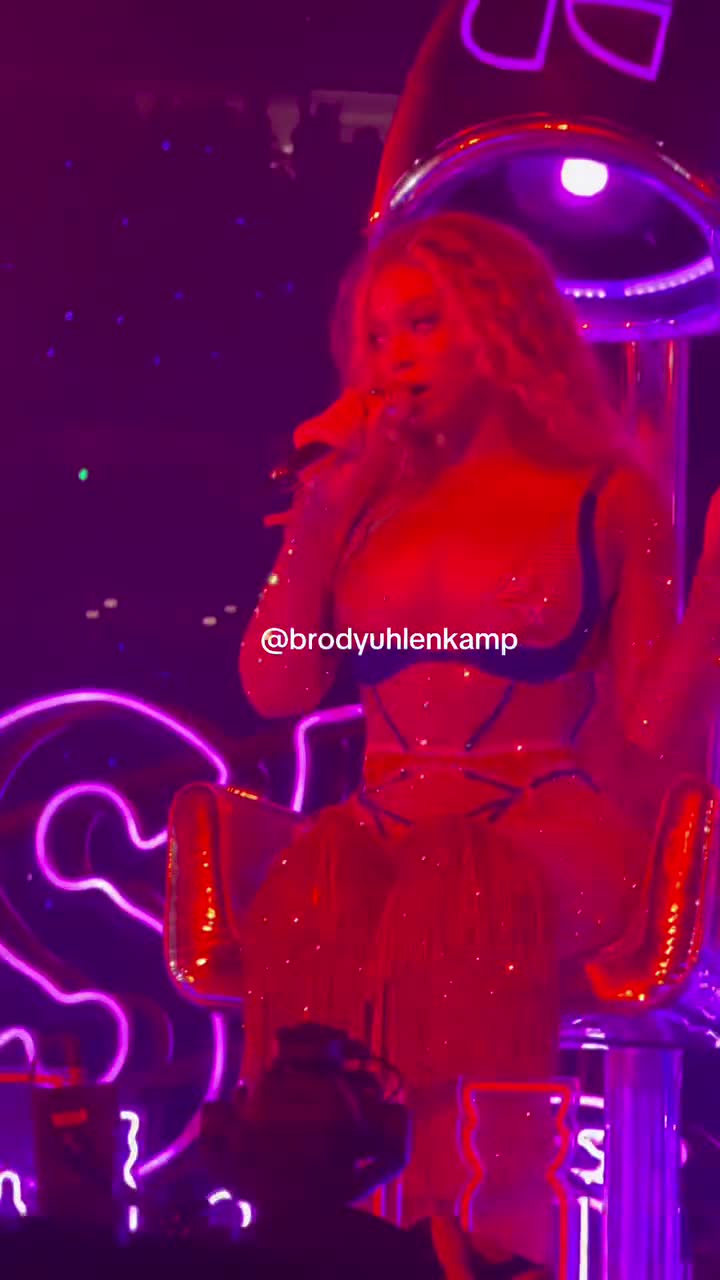 Video 590098 from Beyoncé