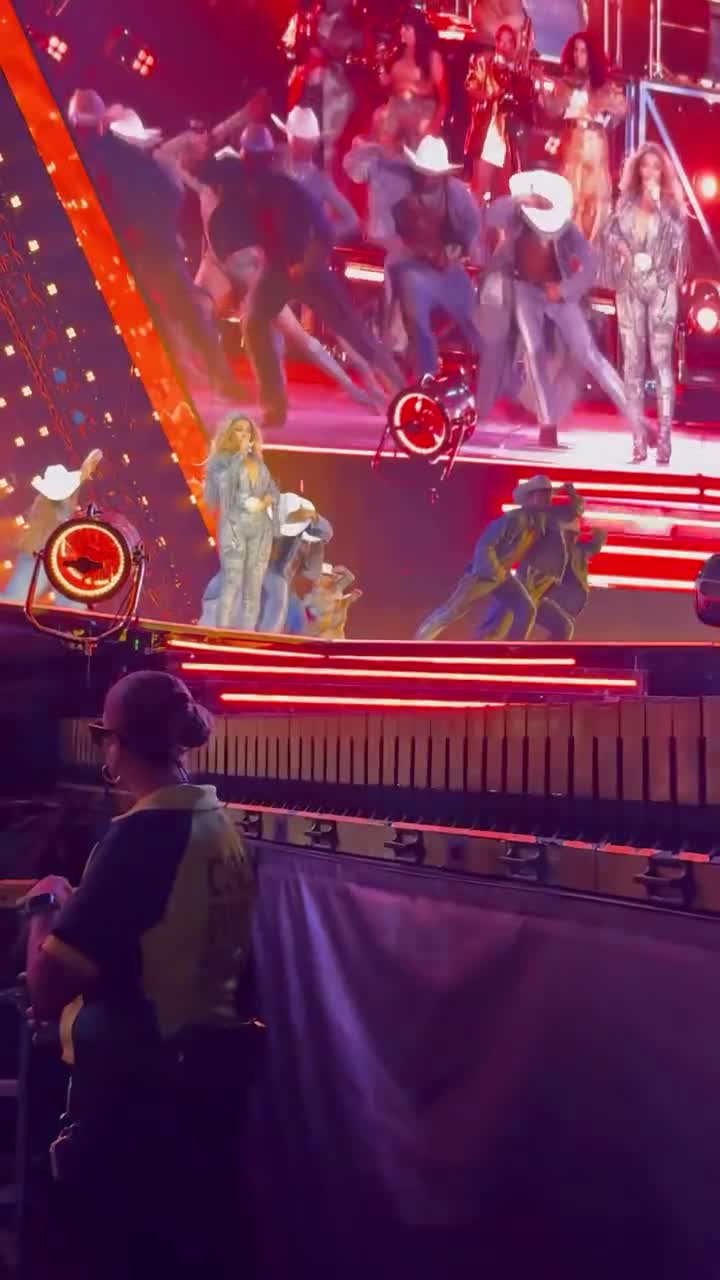 Video 590106 from Beyoncé