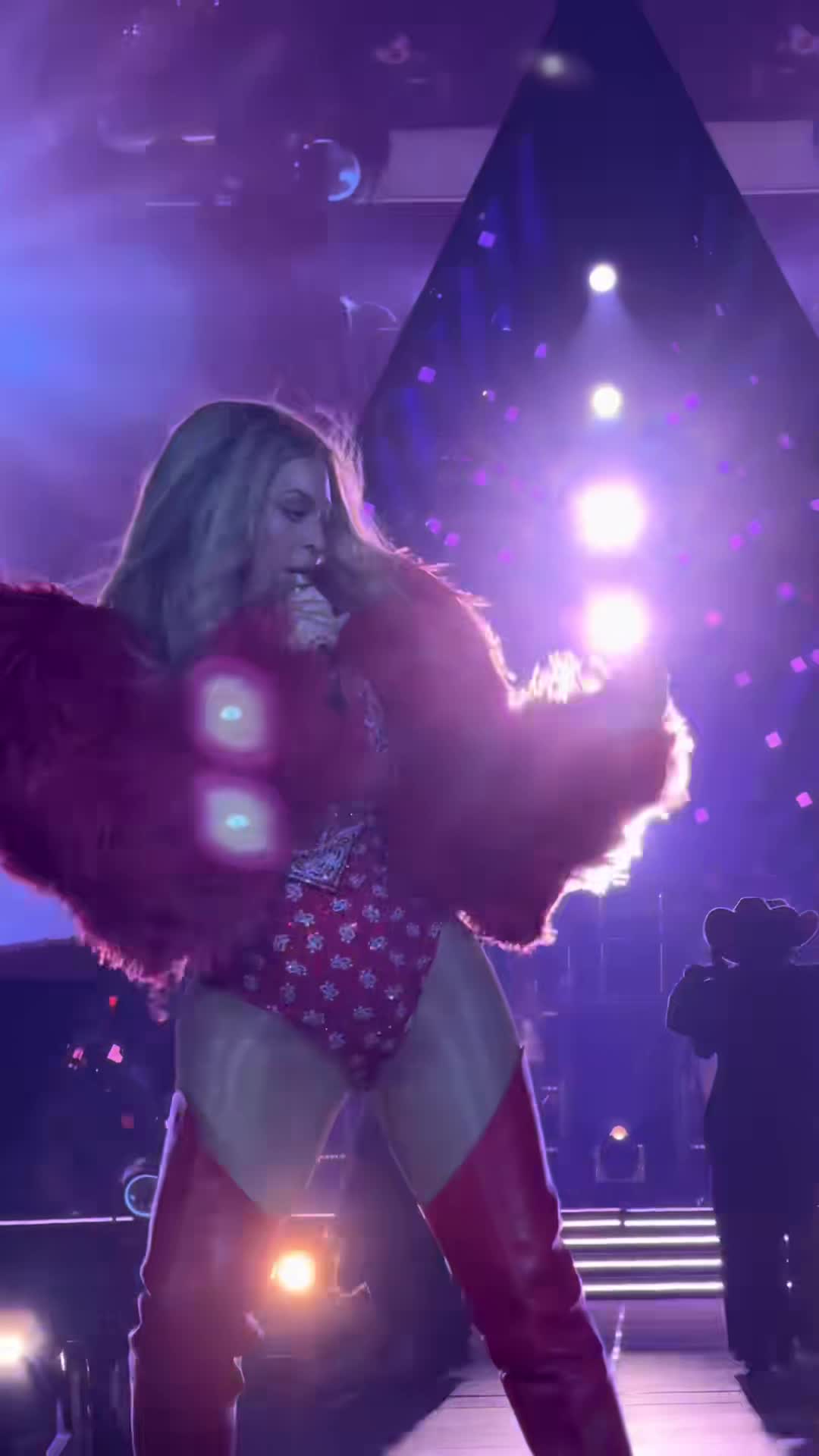 Video 590134 from Beyoncé