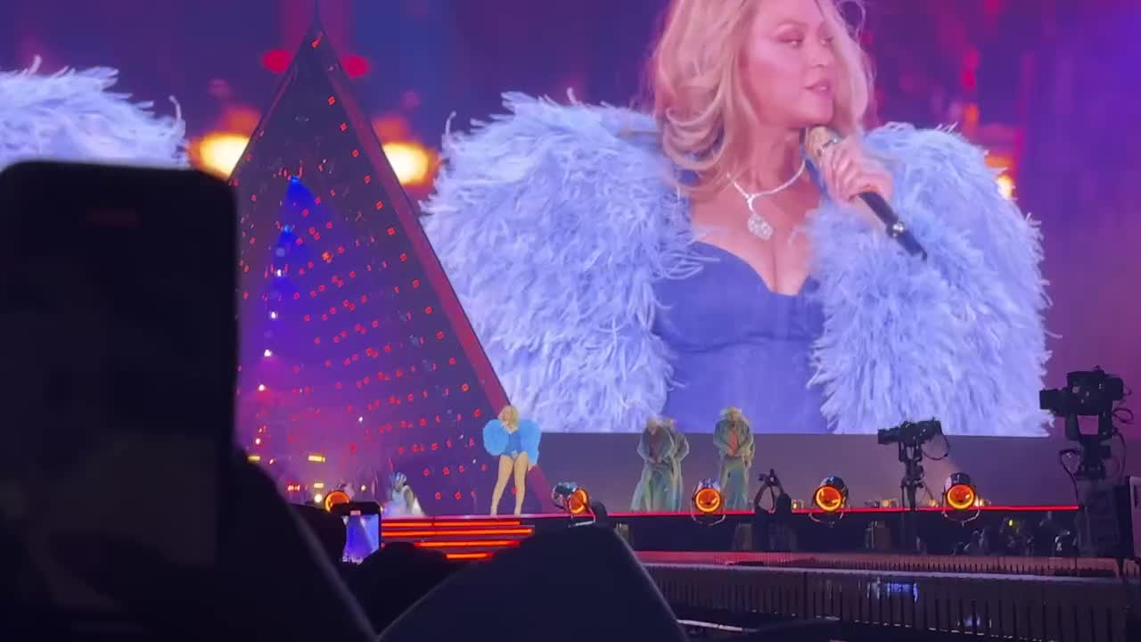 Video 590152 from Beyoncé