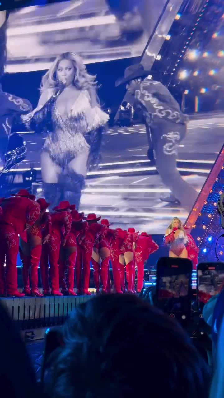 Video 590221 from Beyoncé