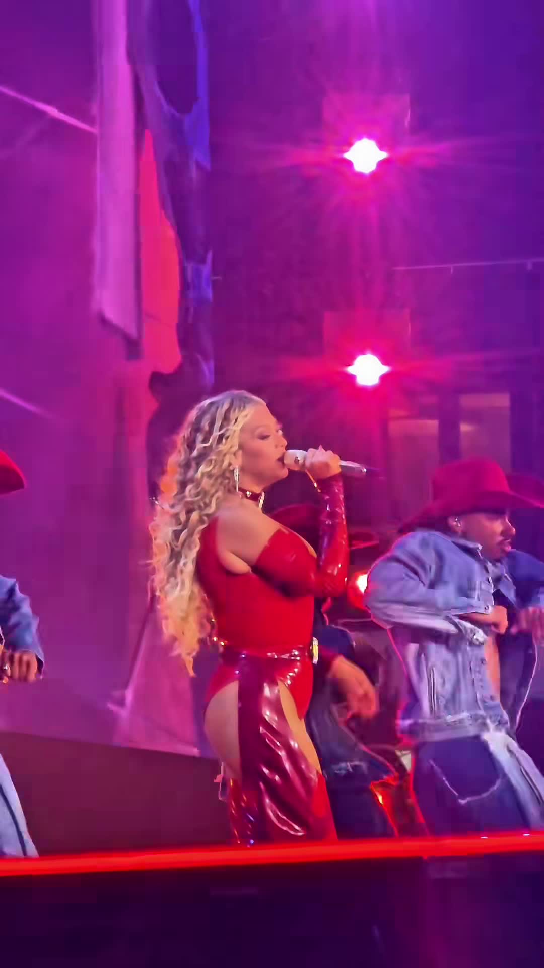 Video 590252 from Beyoncé