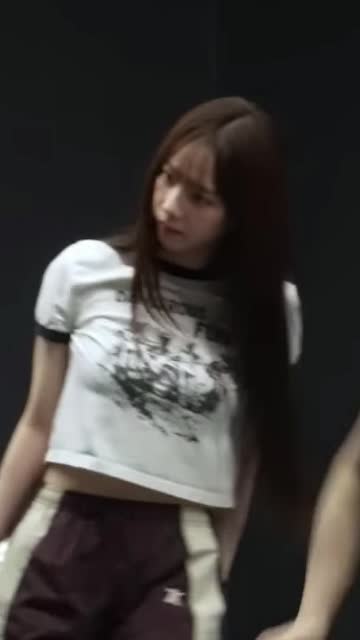 Video 590290 from Karina (æspa / aespa)