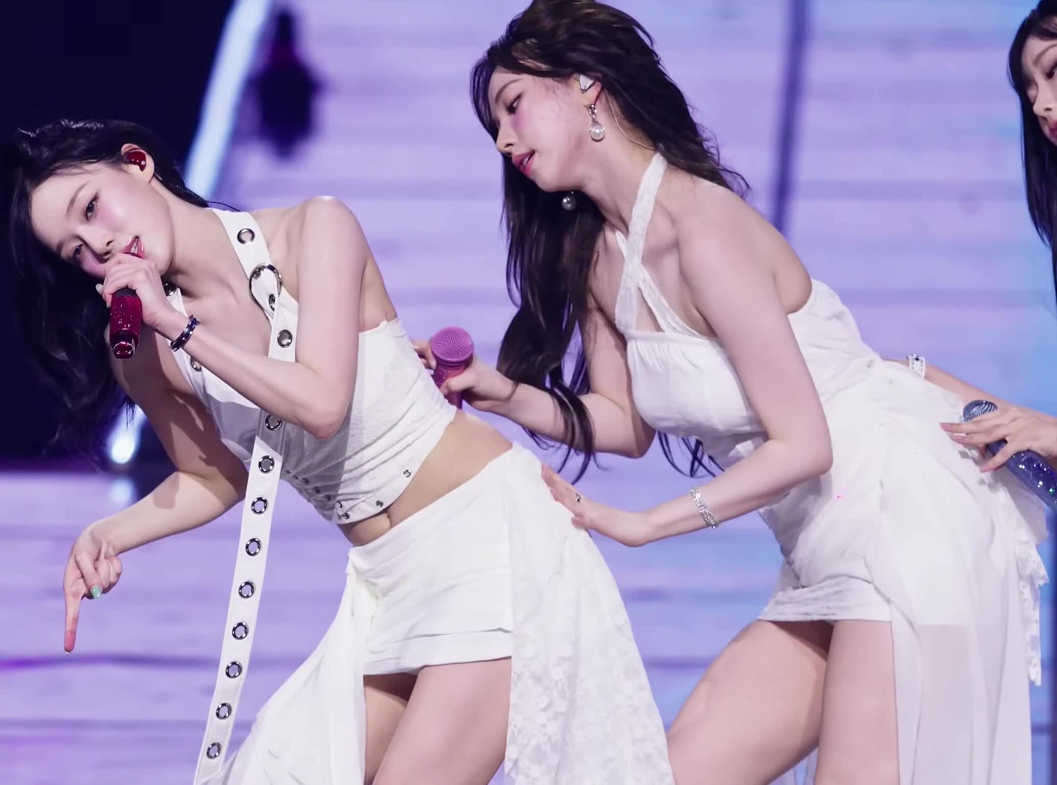 Video 590353 from Karina (æspa / aespa)