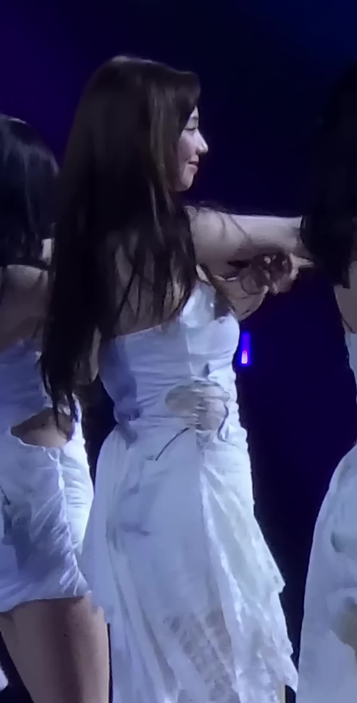 Video 590354 from Karina (æspa / aespa)