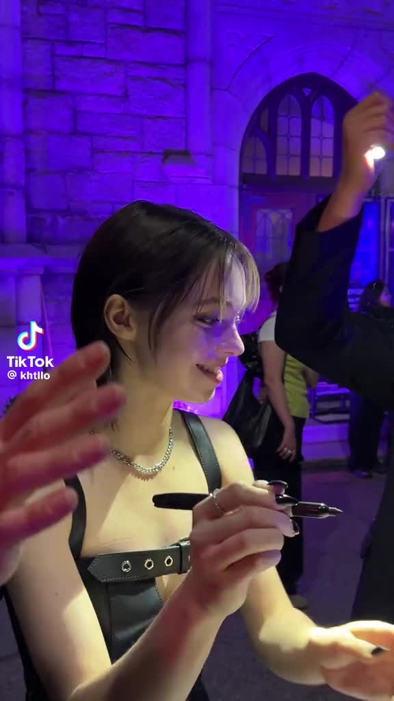 Video 590398 from Emma Myers