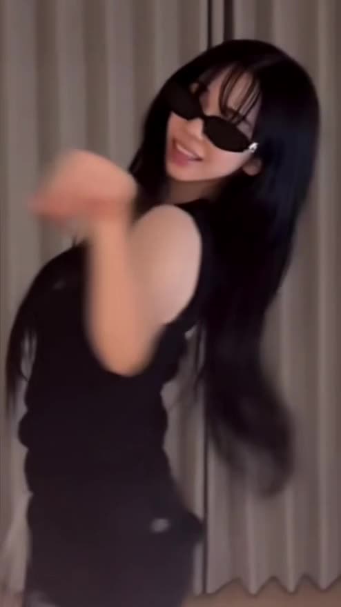 Video 590582 from Karina (æspa / aespa)