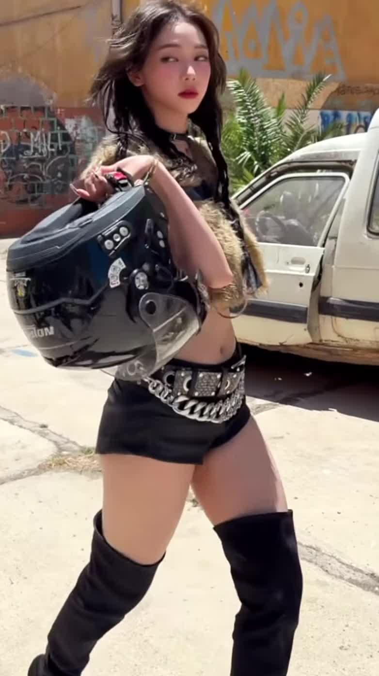 Video 590594 from Karina (æspa / aespa)