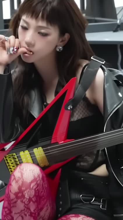 Video 590601 from Karina (æspa / aespa)