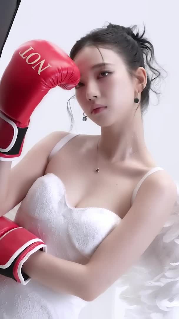 Video 590624 from Karina (æspa / aespa)