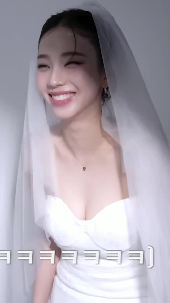 Video 590629 from Karina (æspa / aespa)