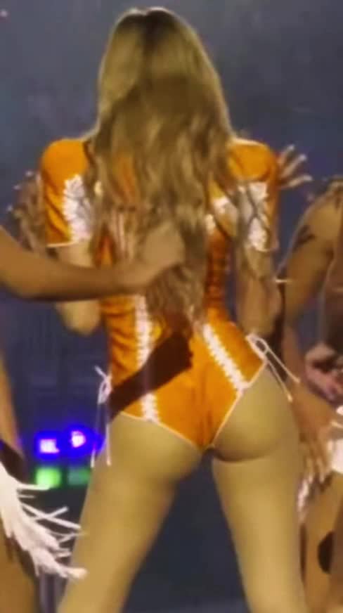 Video 590644 from Lisa | BLΛƆKPIИK (Blackpink)