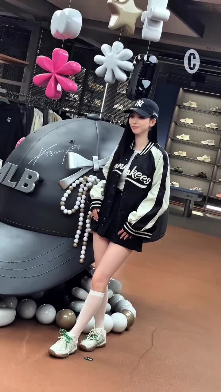 Video 590761 from Karina (æspa / aespa)