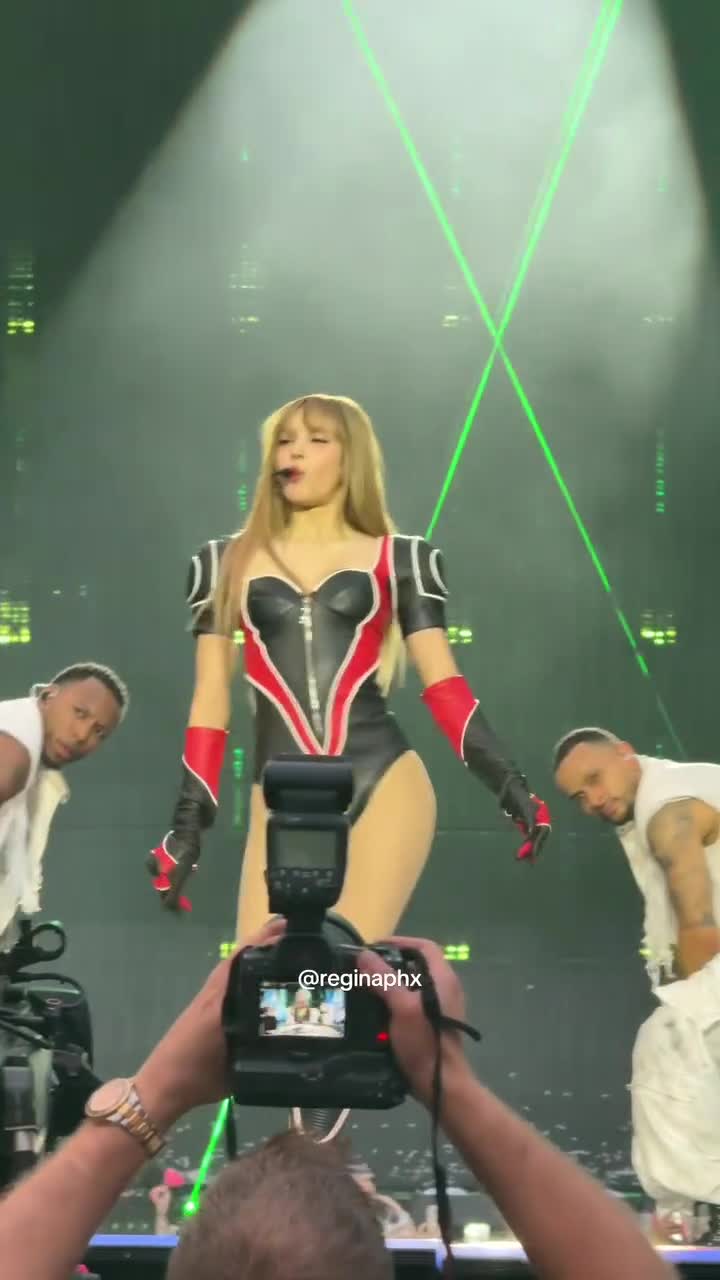 Video 590796 from Lisa | BLΛƆKPIИK (Blackpink)