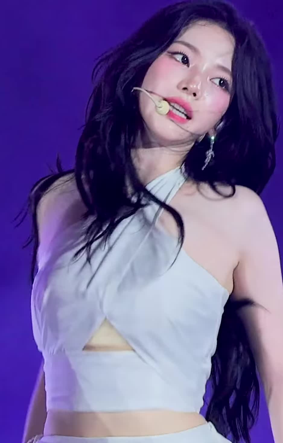 Video 590860 from Karina (æspa / aespa)