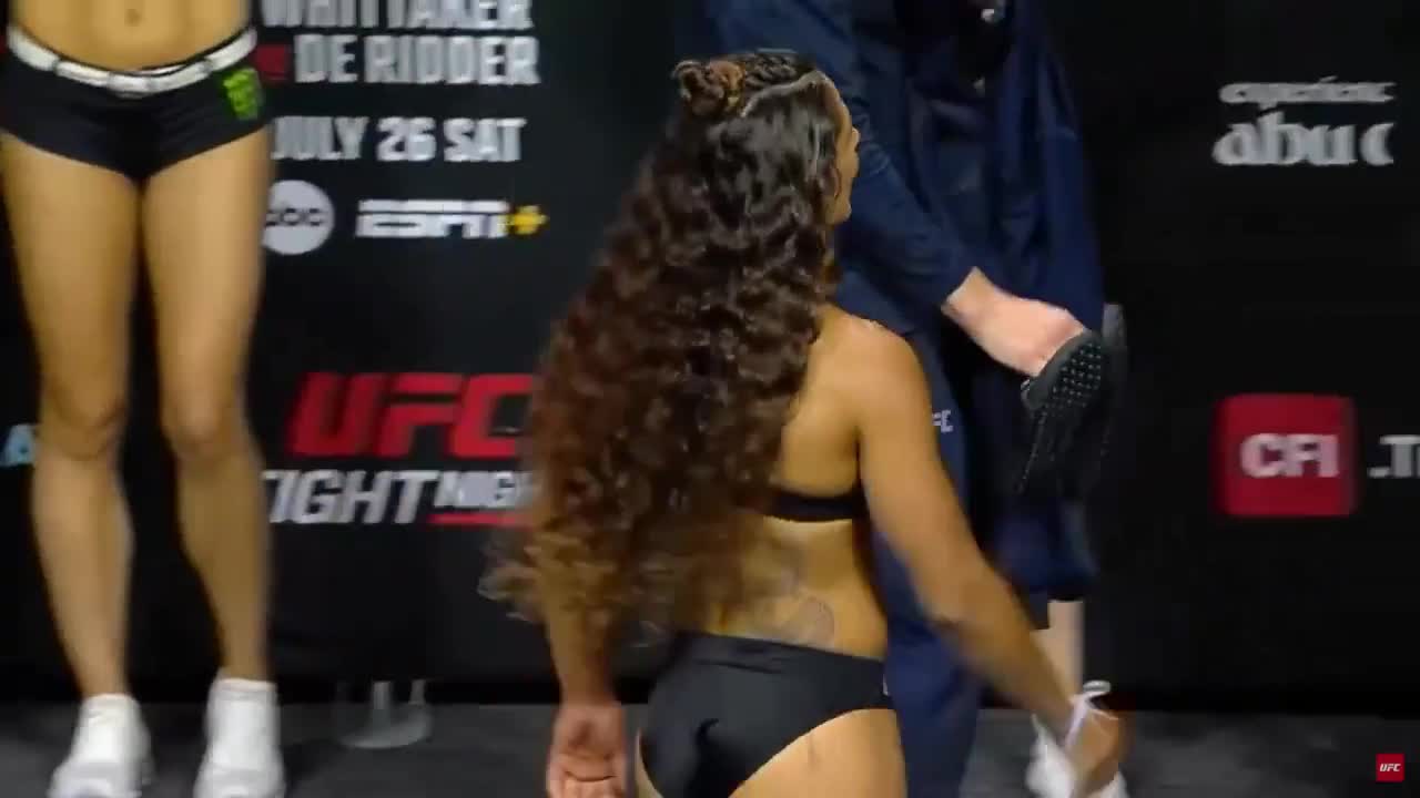 Video 591134 from Women of UFC &amp; MMA