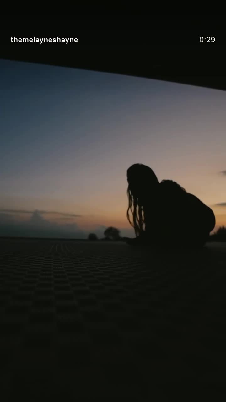 Video 591143 from Women of UFC &amp; MMA