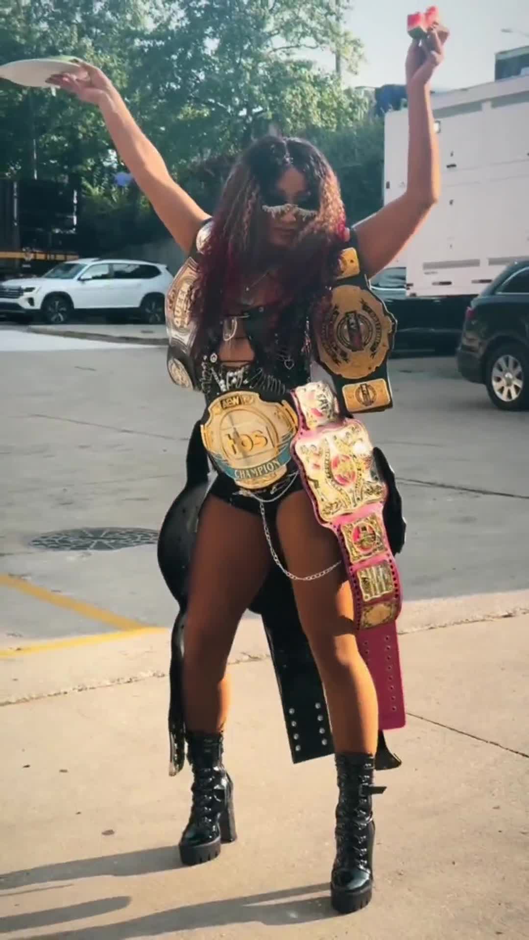 Video 591472 from WWE Sasha Banks | Mercedes Moné