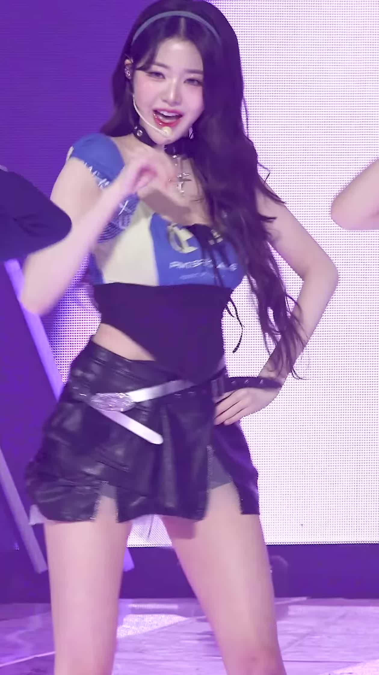 Video 591500 from Jang Won-young / 장원영 WONYOUNG