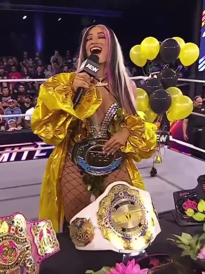 Video 591616 from WWE Sasha Banks | Mercedes Moné