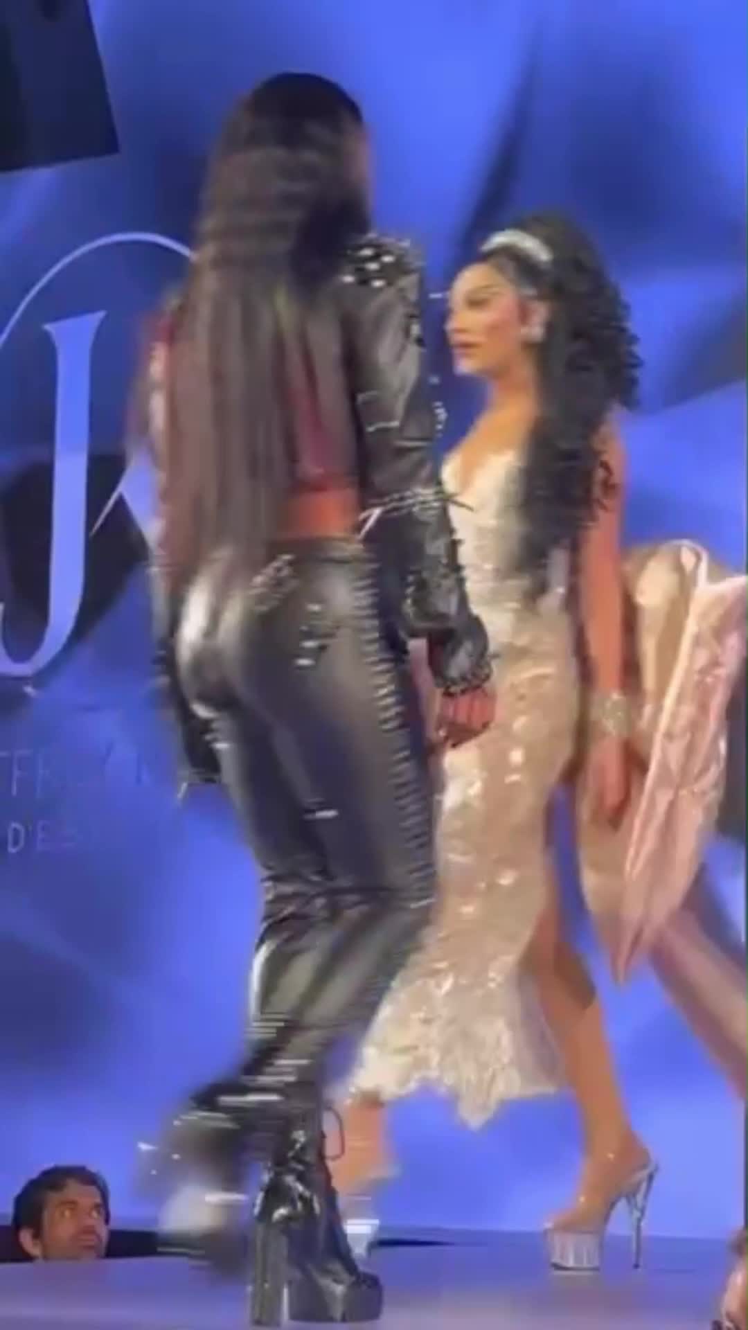 Video 591662 from WWE Sasha Banks | Mercedes Moné