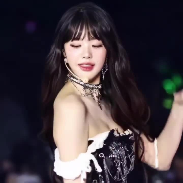 Video 591964 from Jang Won-young / 장원영 WONYOUNG