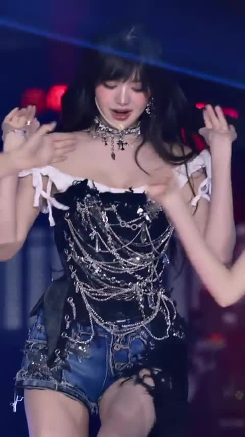 Video 591977 from Jang Won-young / 장원영 WONYOUNG